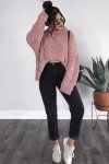 cute-outfits-for-school-mom-jeans-pink-oversize-sweater-ideas.jpg