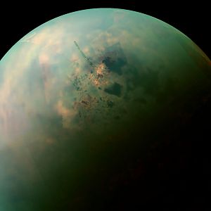 PIA17470_Titan_northern_hemisphere