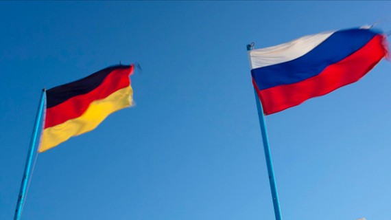 German-Russian-Flags-570x320.jpg