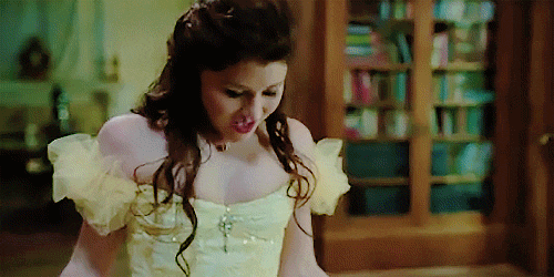 rs_500x250-160707080655-500-emilie-de-ravin-belle-once-upon-a-time-070616.gif