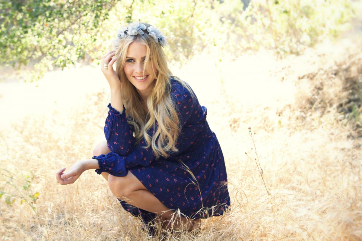 claire-holt-by-gemma-pranita-photoshoot-at-griffith-park-in-los-angeles-2015_14.jpg