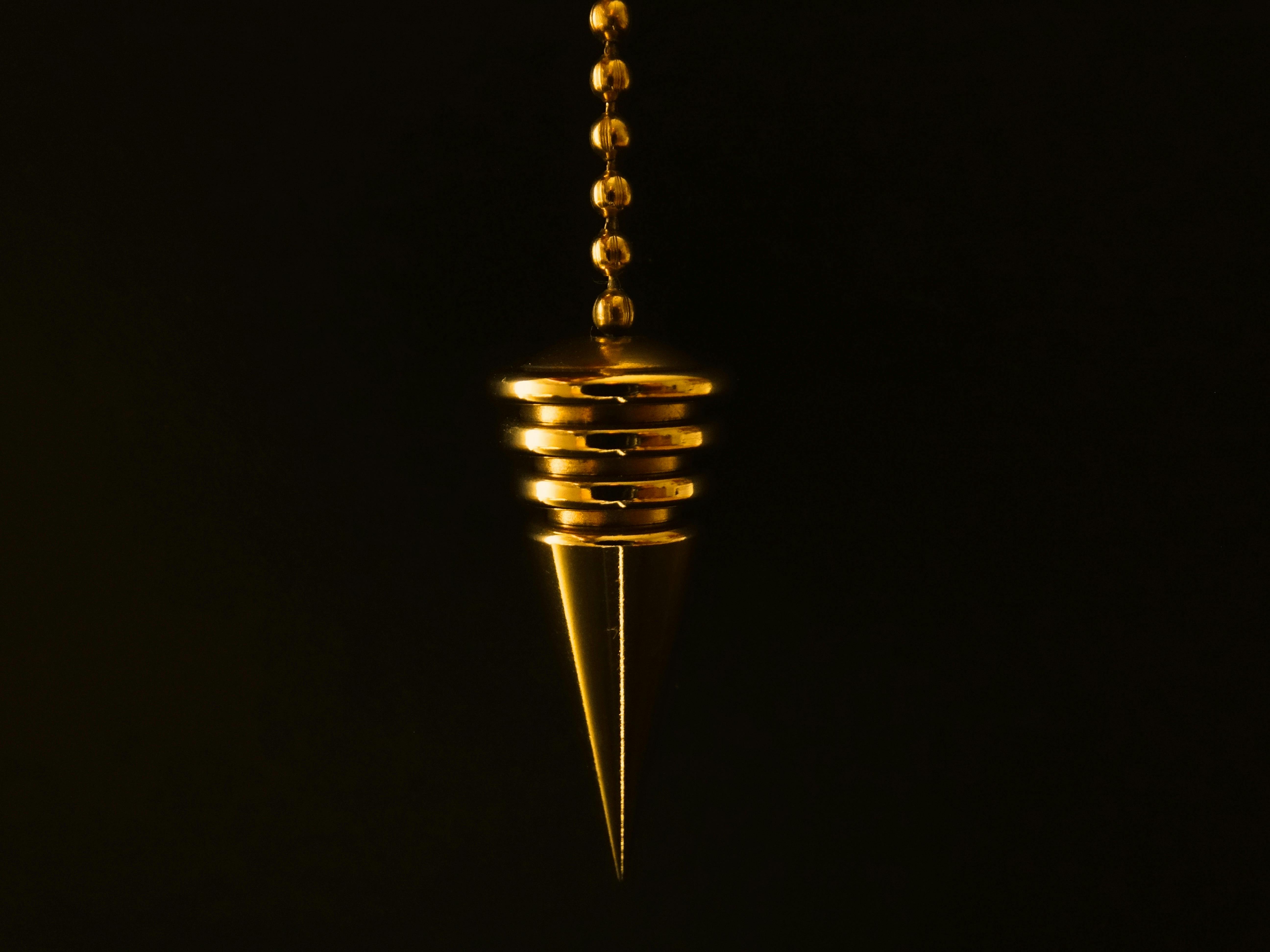 pendulum-cone-chain-gold-39239.jpeg