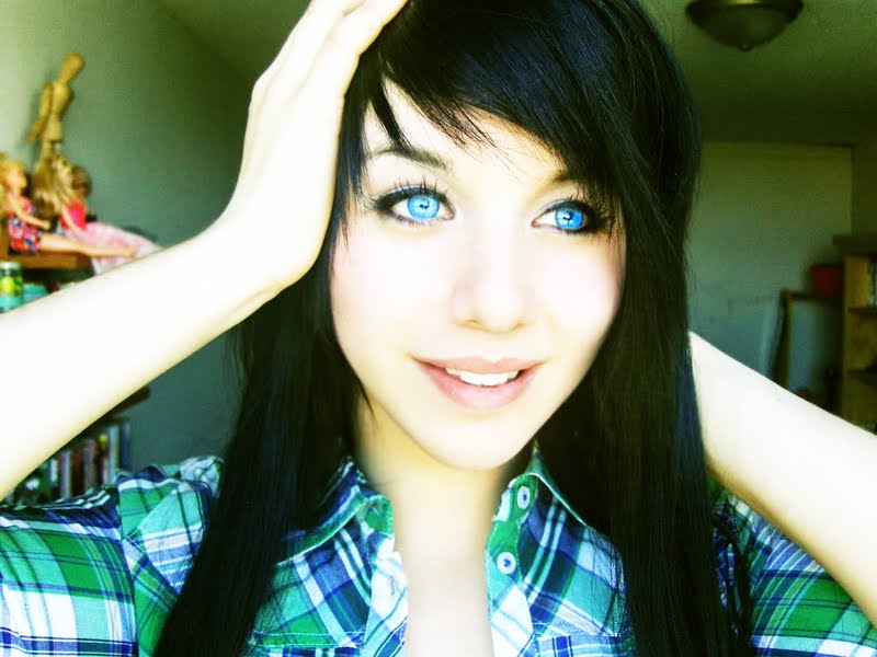 bright-blue-eyes.jpg