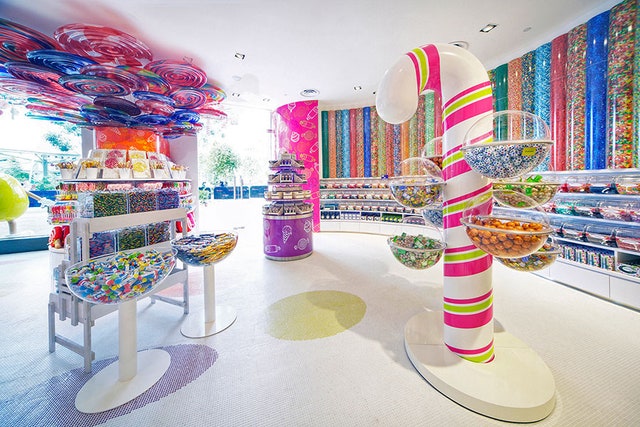 dam-images-architecture-2015-02-candy-shops-beautiful-candy-shops-07-candylicious.jpg
