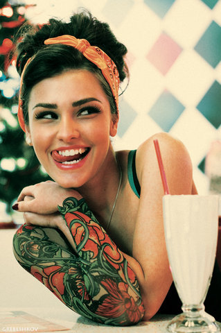 girls-with-tattoos-tumblr-arm-sleeves-29112.jpg
