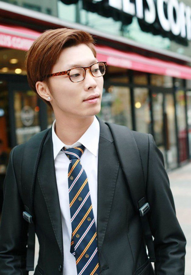 Asian-Students-Hairstyles-For-Men-628x903.jpg