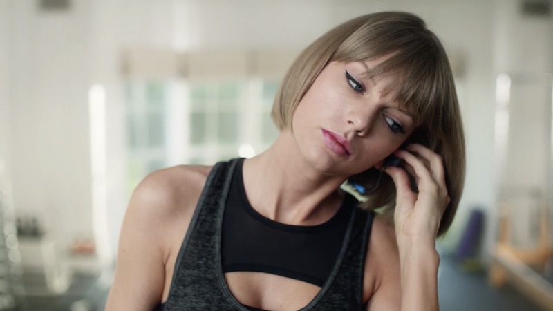 Taylor-Swift-Apple-Ad-and-Drake-sales.jpg