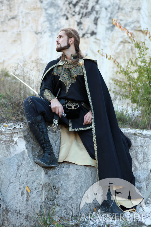 medieval-fantasy-lined-cloak-knight-of-the-west.jpg