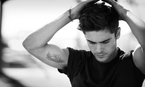 zac-efron-2.png