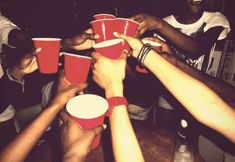 5 Great College Party Themes