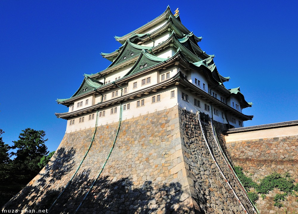 nagoya-castle-tenshu-big.jpg