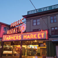 pike-place-market-early-morning_m6bo2x.jpg