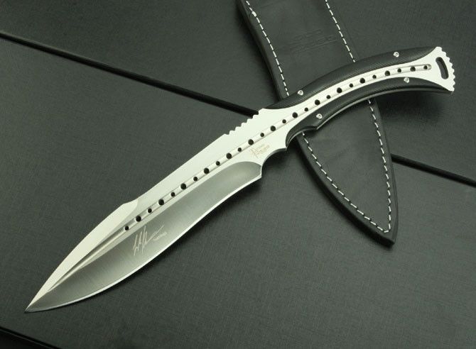 110d96c95b8961efacb2130b1ded74cc--cool-knives-knives-and-swords.jpg