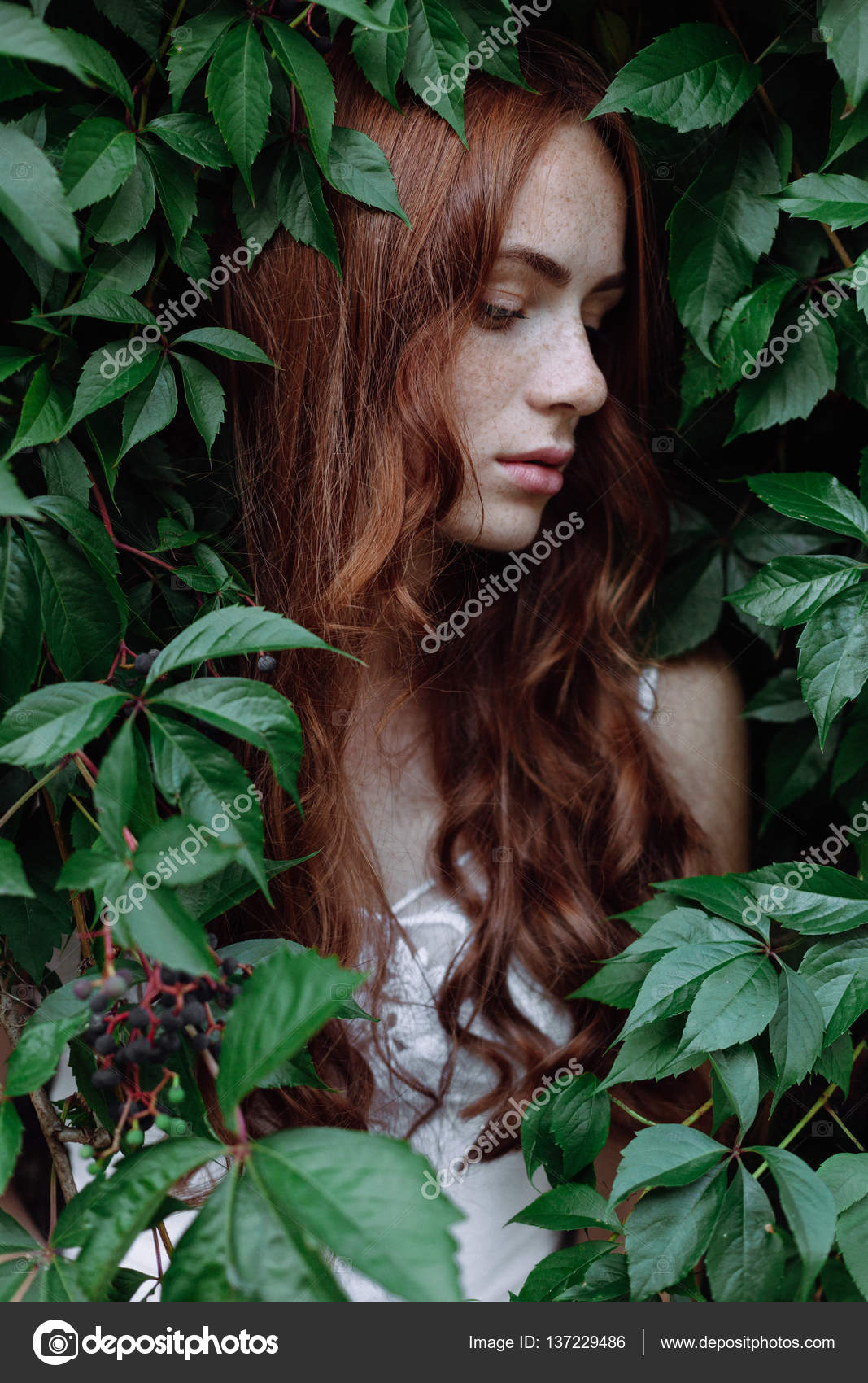 depositphotos_137229486-stock-photo-beautiful-girl-with-red-hair.jpg