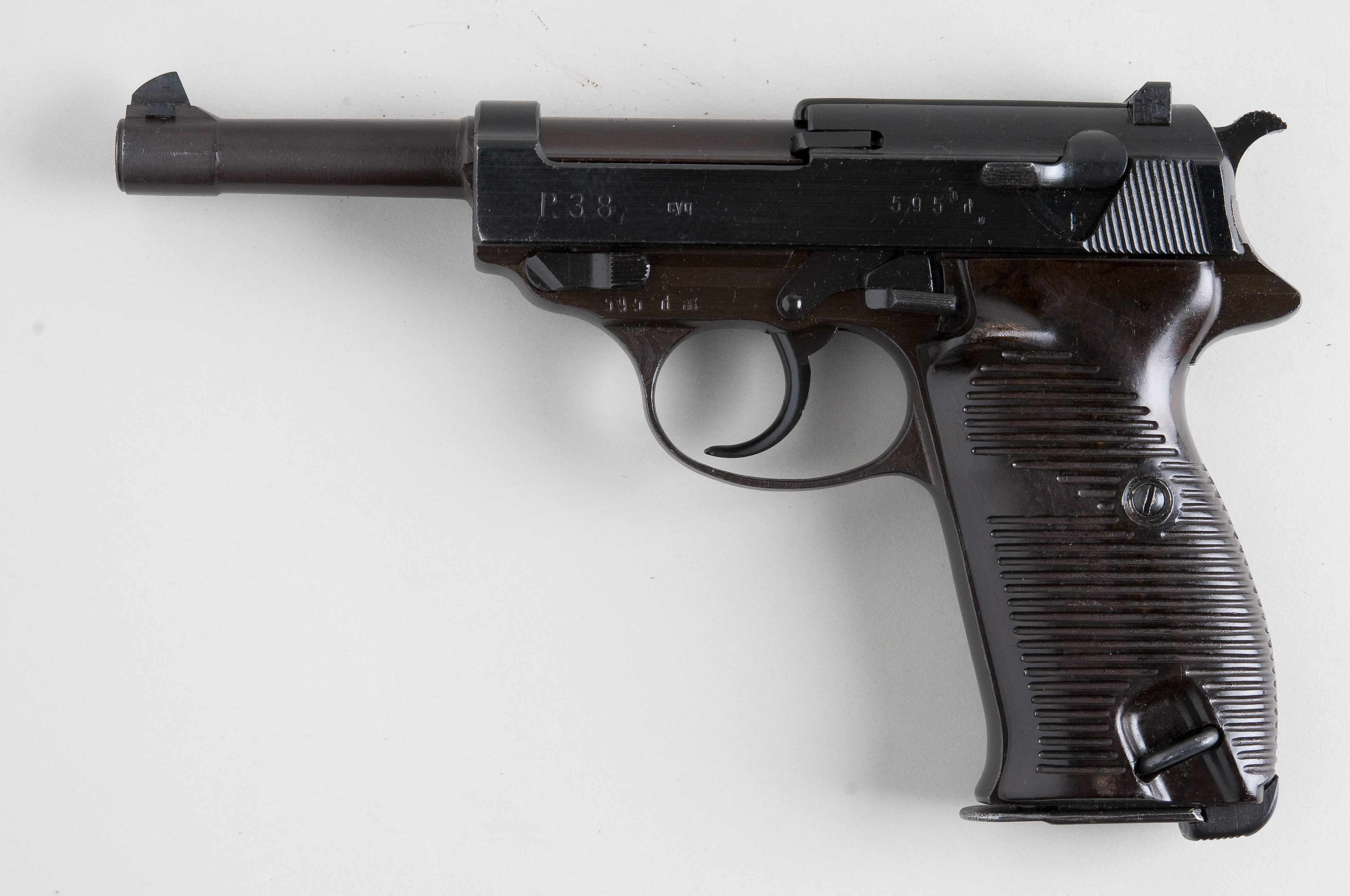 Walther_P38_%286971798779%29.jpg