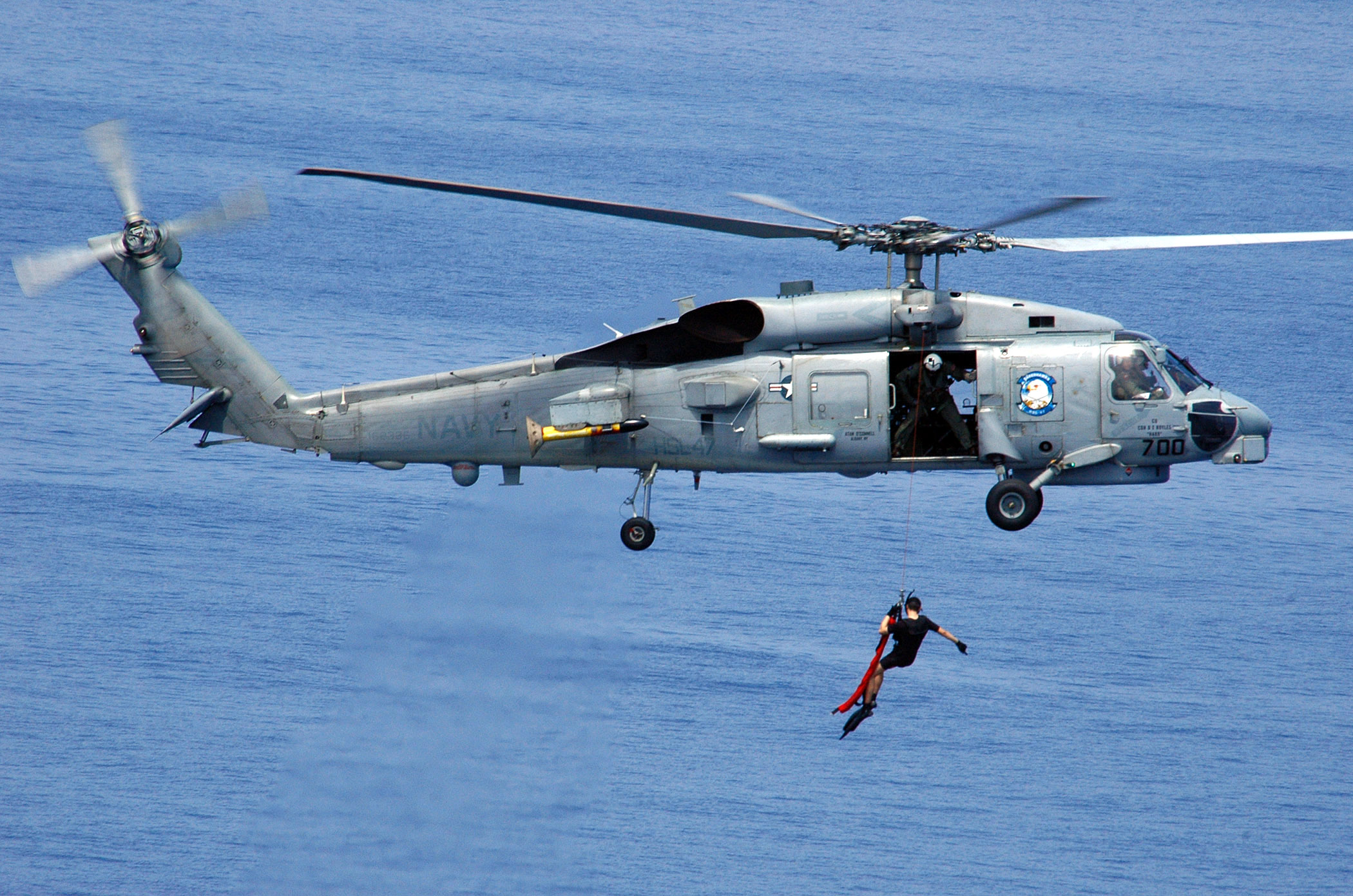 US_Navy_060417-N-9079D-095_An_SH-60B_Seahawk_helicopter_assigned_to_Helicopter_Anti-Submarine_Squadron_Light_Four_Seven_%28HSL-47%29_deploys_a_search_and_rescue_swimmer.jpg