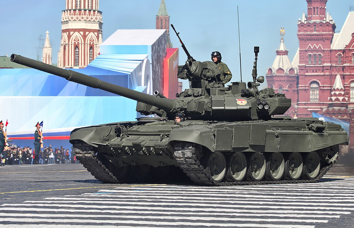 1200px-2013_Moscow_Victory_Day_Parade_%2828%29.jpg