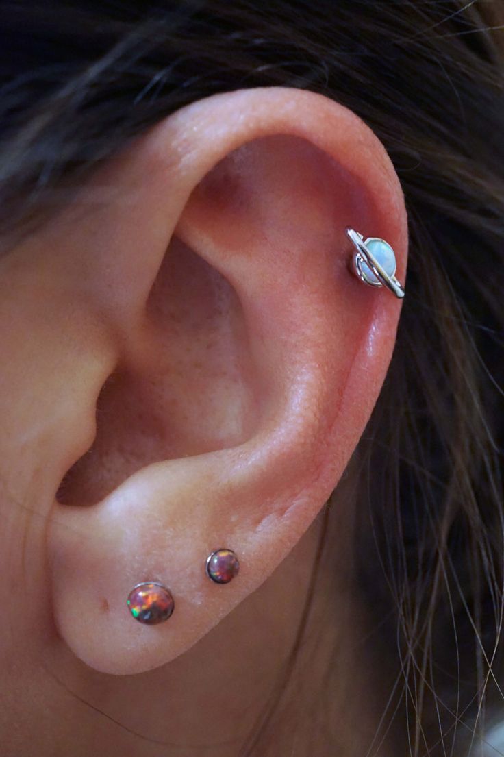 Dual-Lobe-And-Cartilage-Piercing-For-Girls.jpg