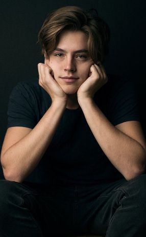 Cole-Sprouse.jpg