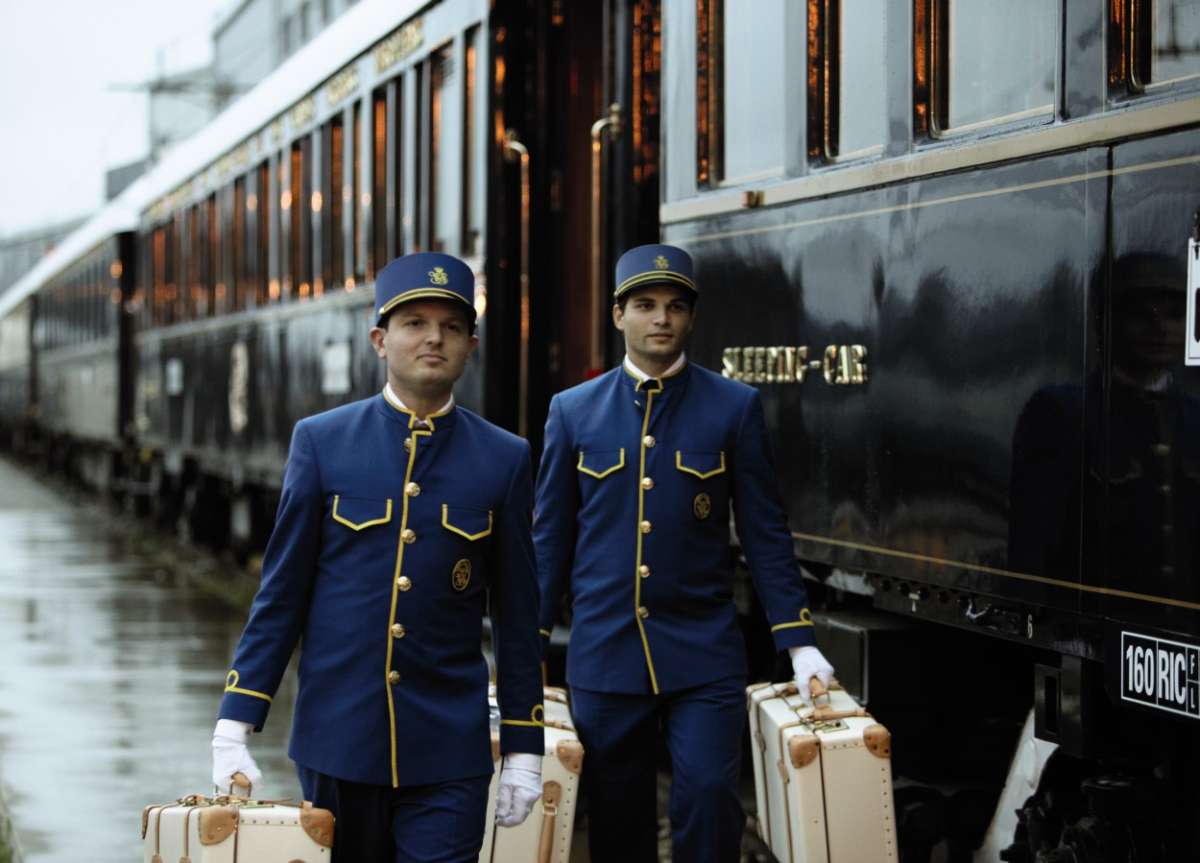 Venice-Simplon-Orient-Express-1930s-staff.jpg